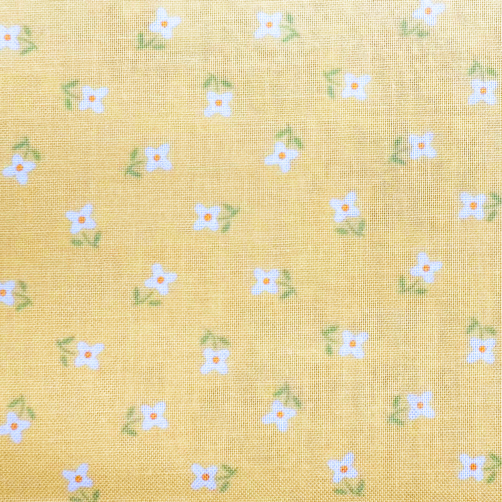 Nutex Fabric - Pretty Yellow Ditsy Daisy Floral - Patchwork Quilting Craft Fabric